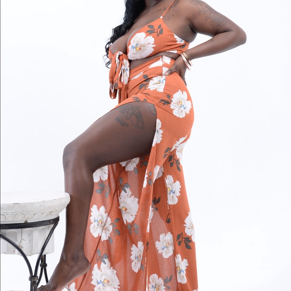 Orange floral matching set